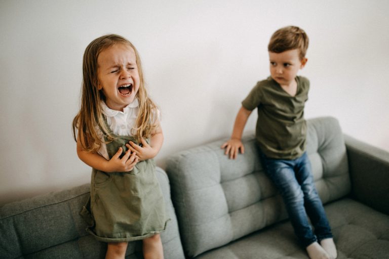 істерика у дитина
