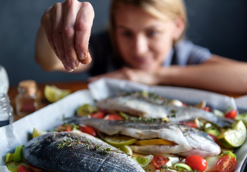 коли можна давати дитині рибу